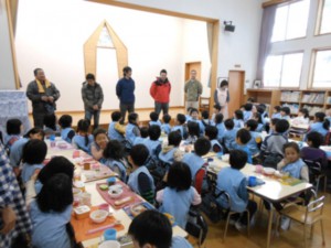 お父さん達に感謝して、みんなでいただきます! 画像:お父さん達に感謝して、みんなでいただきます!