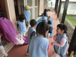 ベランダも素敵な遊び場です 画像:ベランダも素敵な遊び場です