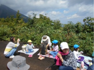 画像：山頂で食べた“おにぎり”おいしかった