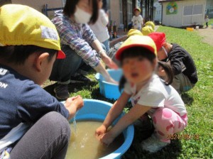 汚れたらきれいきれい!何回も洗ったよ! 画像:汚れたらきれいきれい!何回も洗ったよ!