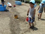 画像：どろんこに水遊び！！